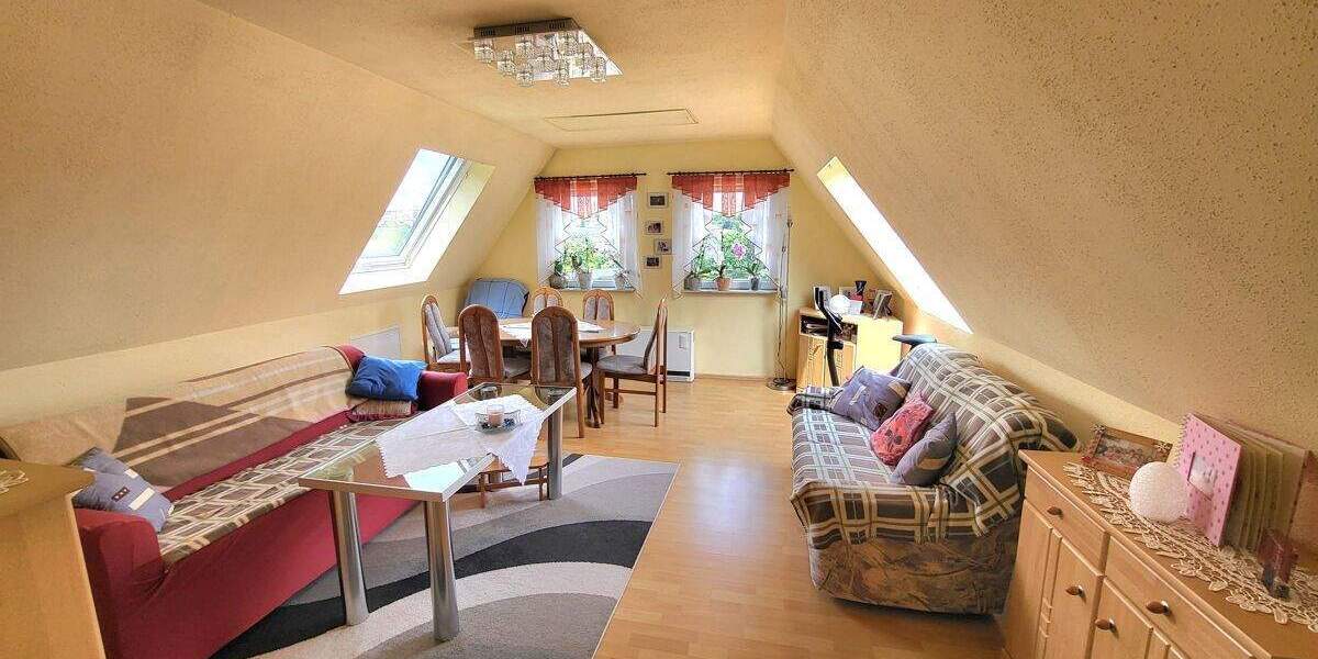 Doppelhaushälfte Langenau Albeck - 8 Zimmer, 137 m&sup2;, 290.000&euro; | Angebot:25769744