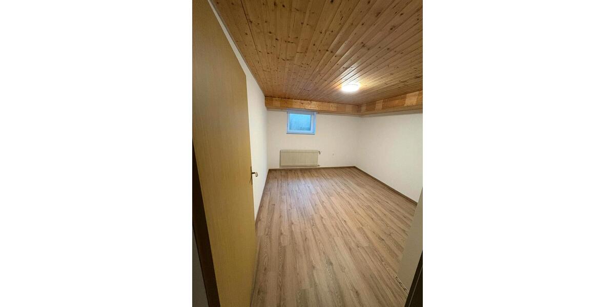 Einfamilienhaus Ulm Donautal - 10 Zimmer, 279 m&sup2;, 649.000&euro; | Angebot:25839634