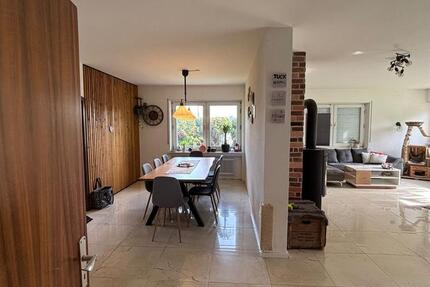 Haus Vöhringen - 5 Zimmer, 150 m&sup2;, 1.700&euro; | Angebot:26348848