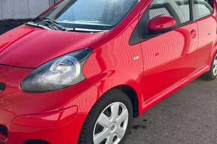 Toyota Aygo (X) 53.000 km 4.699 &euro; Neu-ulm 89231