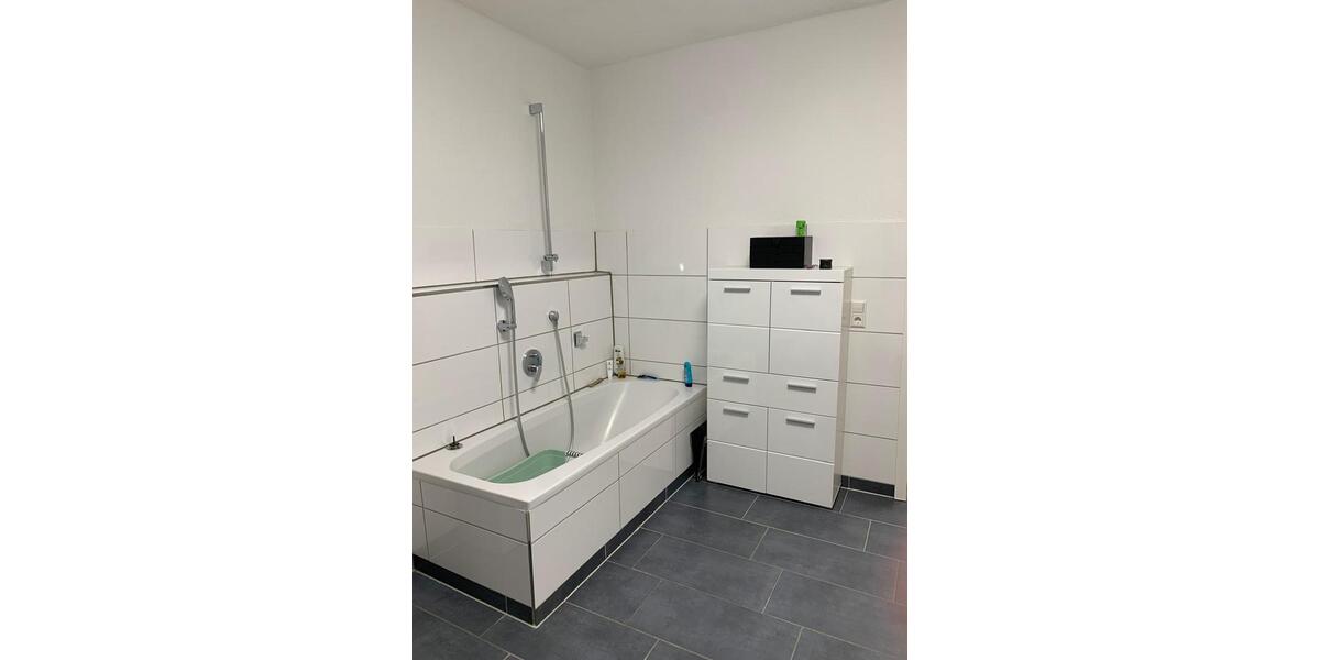 Etagenwohnung Ehingen (Donau) - 3 Zimmer, 100 m&sup2;, 1.150&euro; | Angebot:25146802