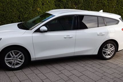Ford Focus 78.000 km 11.900 &euro; Günzburg 89312
