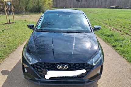 Hyundai i20 71.028 km 11.500 &euro; Amstetten 73340