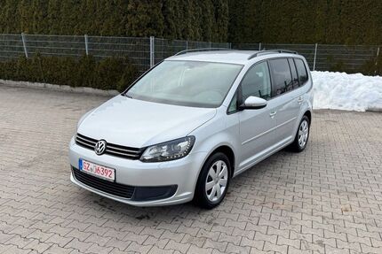 VW Touran 245.400 km 6.750 &euro; Kötz 89359