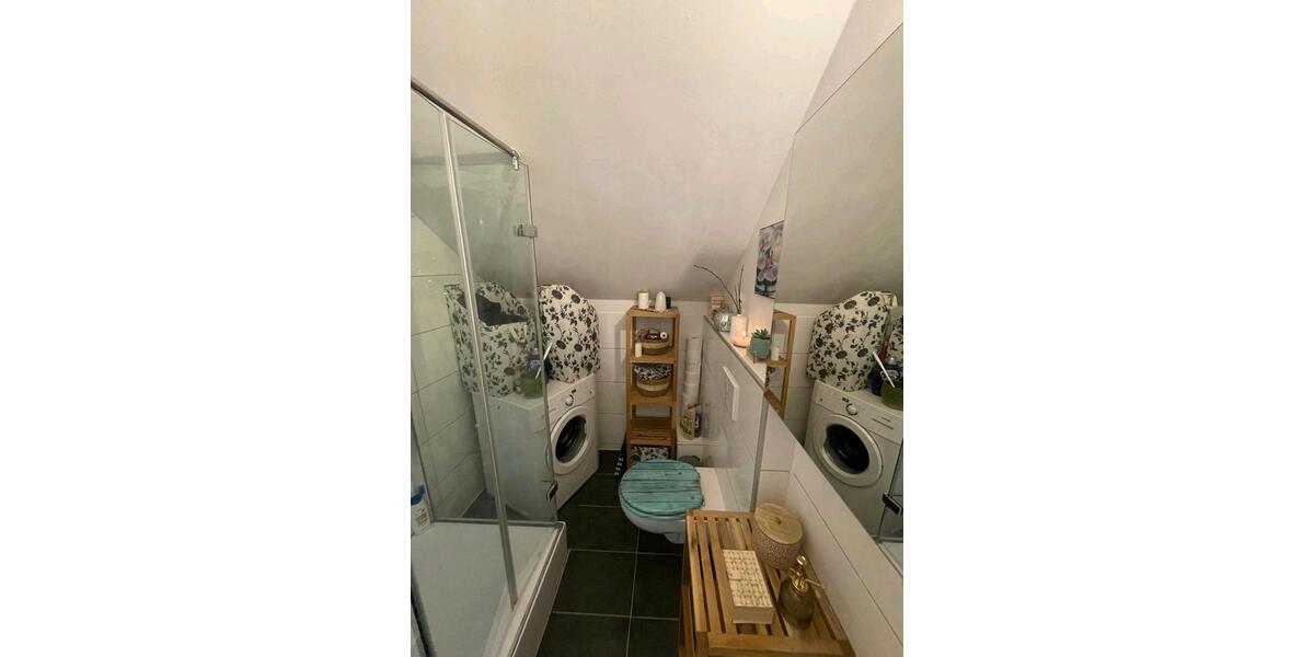 Dachgeschoßwohnung Neuburg an der Kammel - 2 Zimmer, 85 m&sup2;, 850&euro; | Angebot:25842122