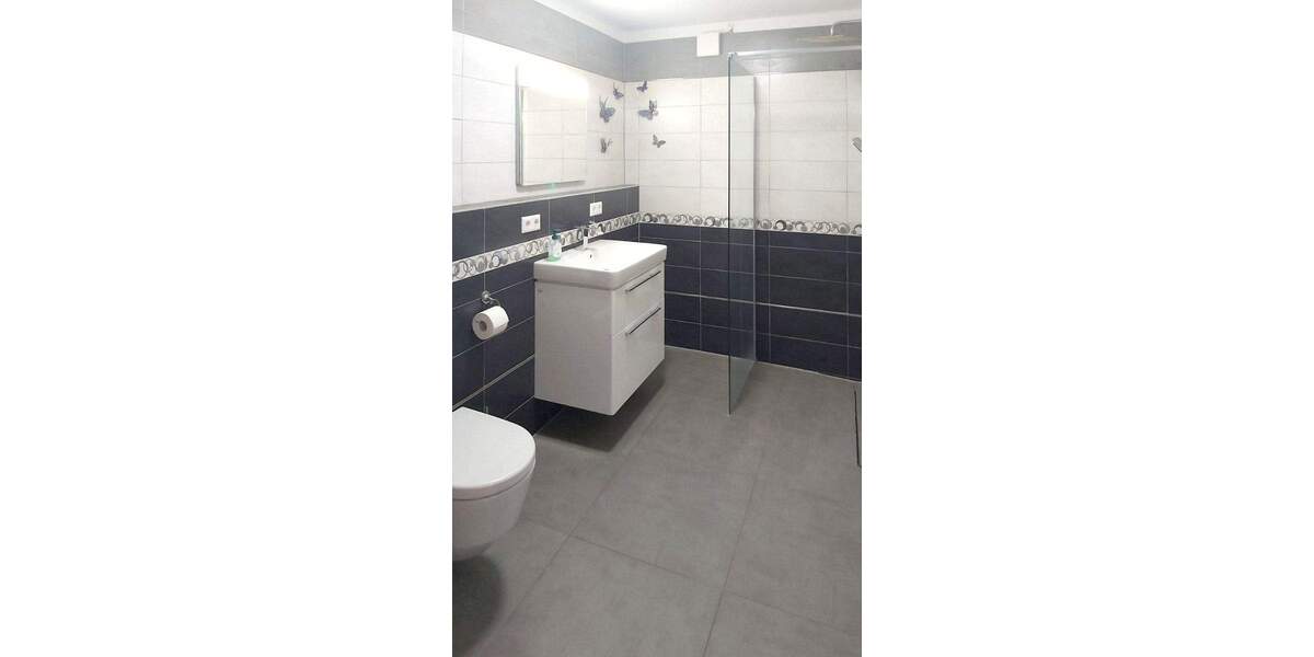 Einfamilienhaus Laupheim - 8 Zimmer, 255 m&sup2;, 1.199.000&euro; | Angebot:25693602