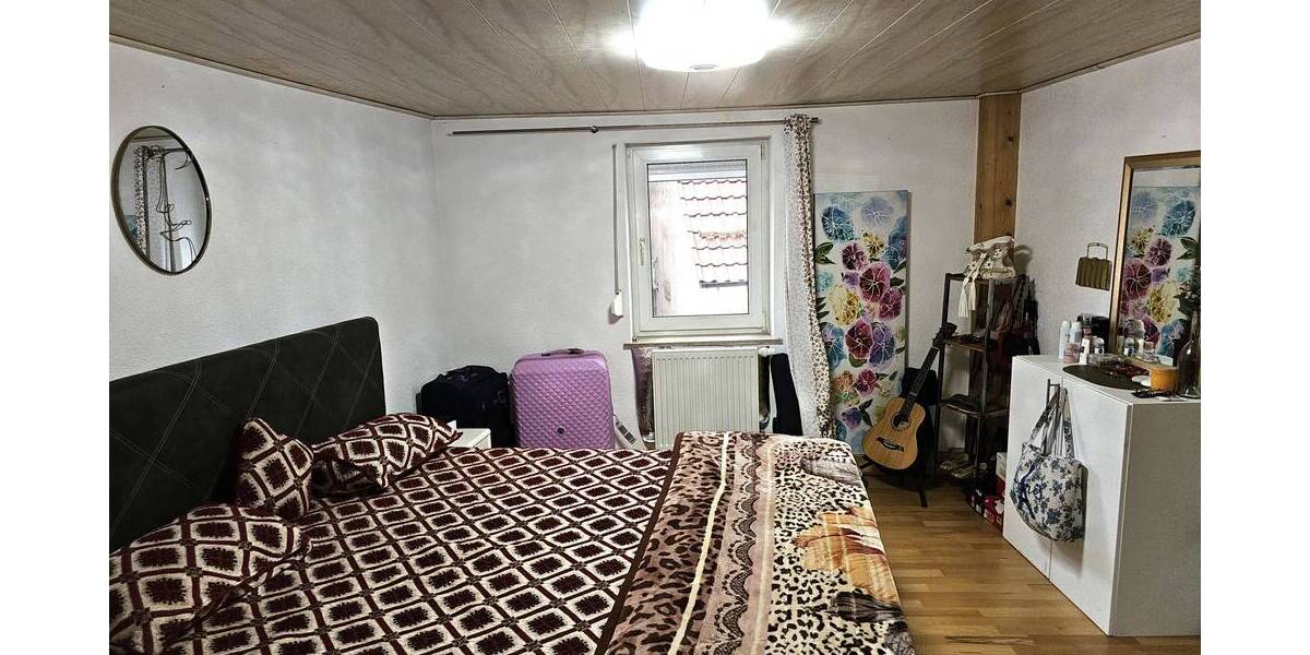 Einfamilienhaus Laichingen Feldstetten - 7 Zimmer, 202 m&sup2;, 299.000&euro; | Angebot:25695096