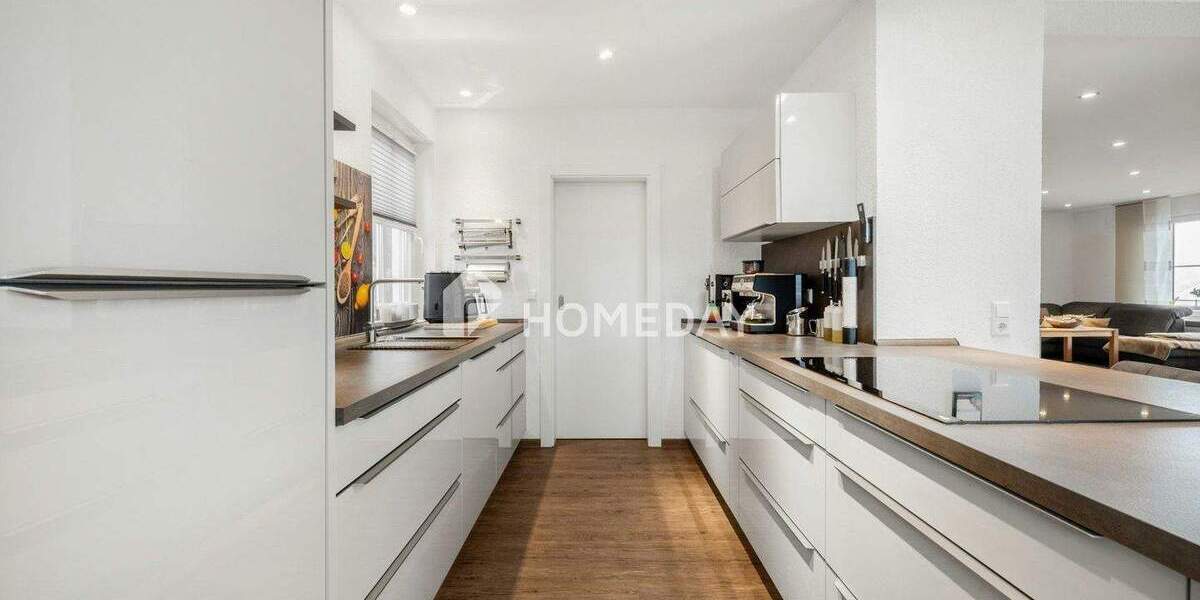 Einfamilienhaus Illertissen Tiefenbach - 7 Zimmer, 267 m&sup2;, 1.150.000&euro; | Angebot:25737638