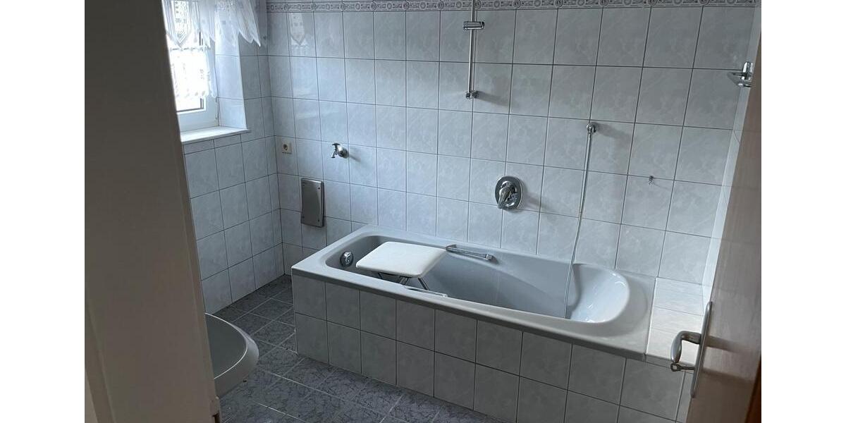 Einfamilienhaus Pfaffenhofen an der Roth - 4 Zimmer, 97 m&sup2;, 1.300&euro; | Angebot:25654870