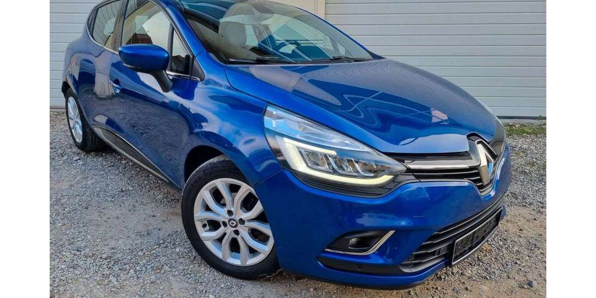 Renault Clio 142.210 km 9.490 &euro; Senden 89250
