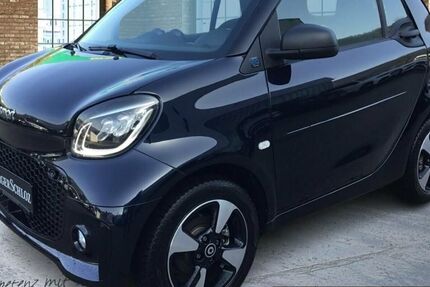 Smart ForTwo 23.890 km 16.680 &euro; Geislingen/ Steige 73312