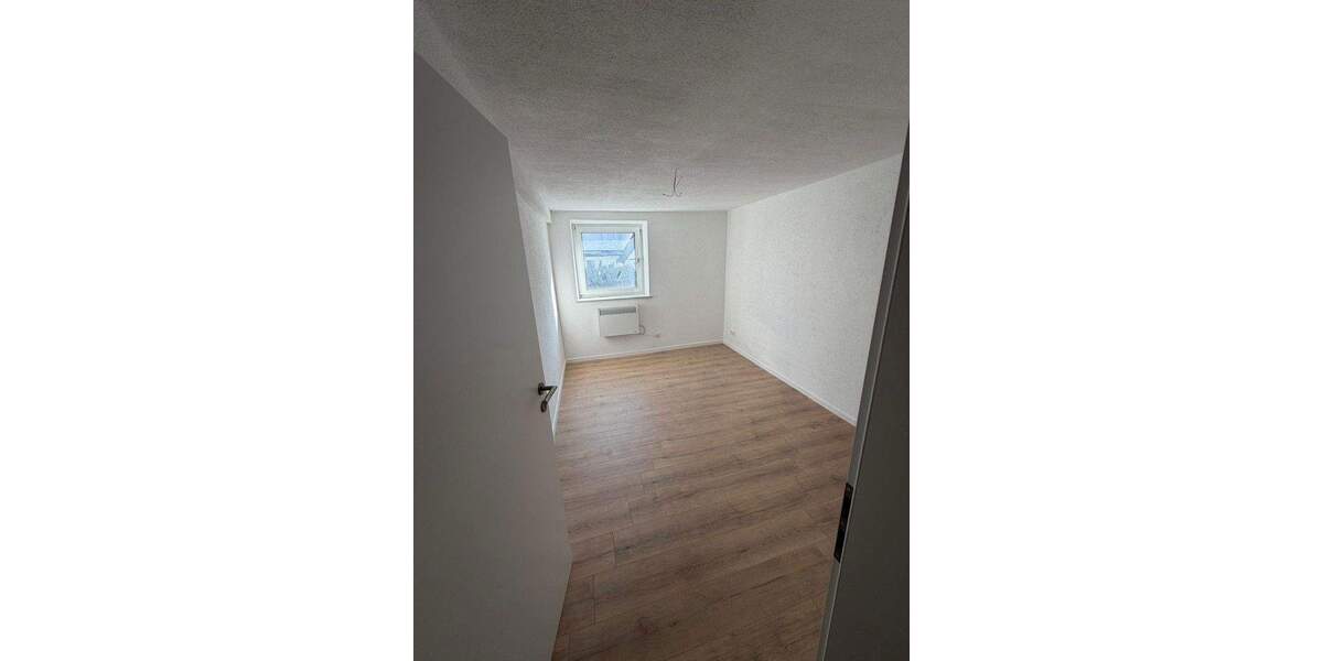 Etagenwohnung Langenau (Albeck) Albeck - 6 Zimmer, 148 m&sup2;, 295.000&euro; | Angebot:25824686