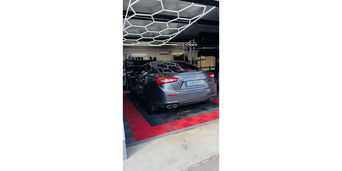 Maserati Ghibli 260.000 km 16.750 &euro; Ulm 89081