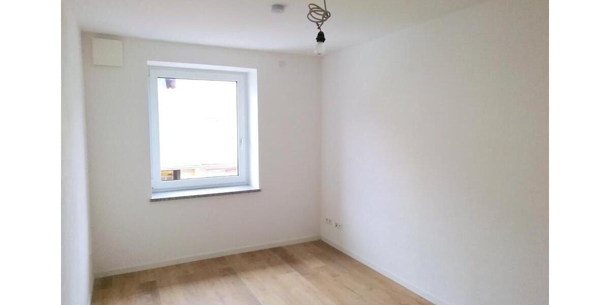 Etagenwohnung Illertissen - 3.5 Zimmer, 88 m&sup2;, 1.140&euro; | Angebot:25840227