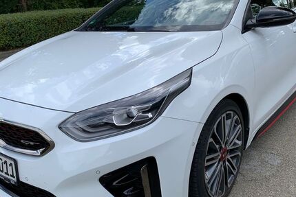 Kia pro ceed / ProCeed 95.000 km 19.490 &euro; Ulm 89073
