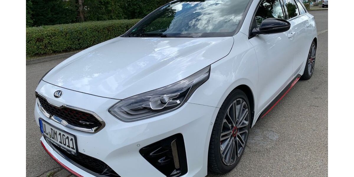 Kia pro ceed / ProCeed 95.000 km 19.490 &euro; Ulm 89073