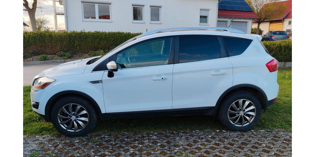 Ford Kuga 198.500 km 5.799 &euro; Allmendingen 89604