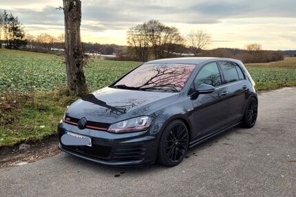 VW Golf 132.000 km 19.300 &euro; Laichingen 89150