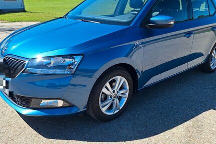 Skoda Fabia 25.000 km 12.800 &euro; Laichingen 89150
