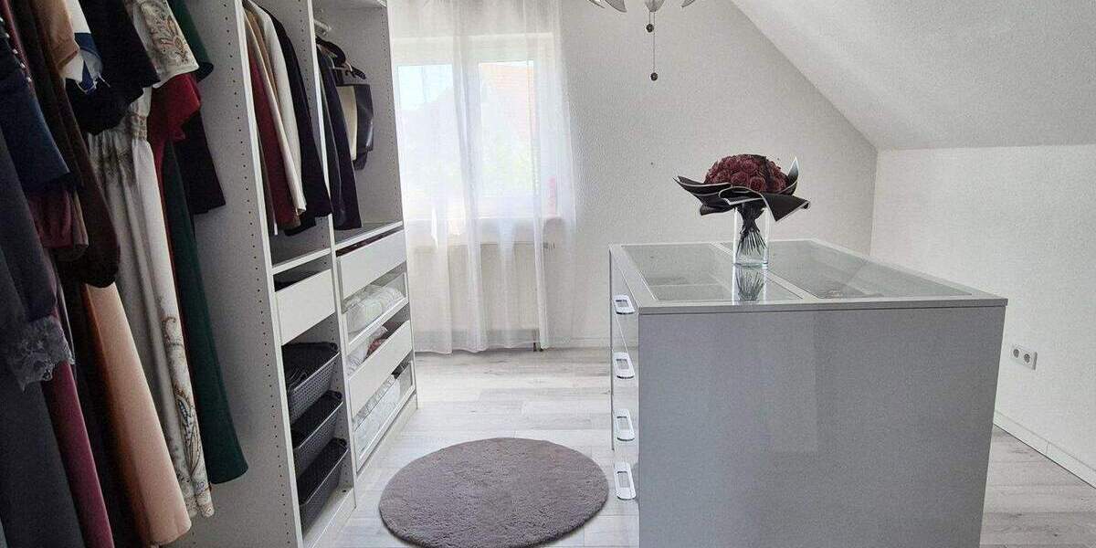 Einfamilienhaus Nersingen - 6 Zimmer, 160 m&sup2;, 680.000&euro; | Angebot:25801647