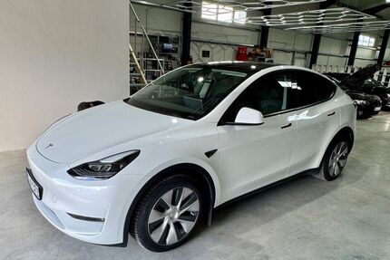 Tesla Model Y 57.200 km 34.800 &euro; Elchingen 89275