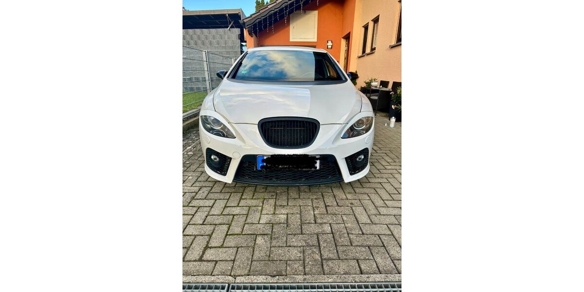 Seat Leon 267.000 km 6.500 &euro; Mietingen 88487