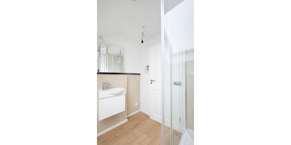 Studenten-Wohngemeinschaft 1-Zimmer in der Frauenstraße Ulm-Mitte - Frauenstraße Parkseite- - Dachgeschoßwohnung Ulm Oststadt | Angebot:25978533