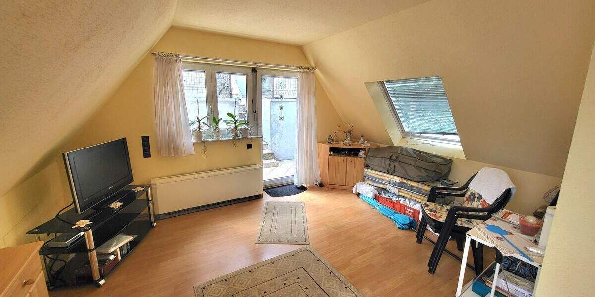 Doppelhaushälfte Langenau Albeck - 8 Zimmer, 137 m&sup2;, 290.000&euro; | Angebot:25769744