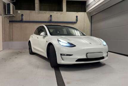Tesla Model 3 182.000 km 17.900 &euro; Blaustein 89134