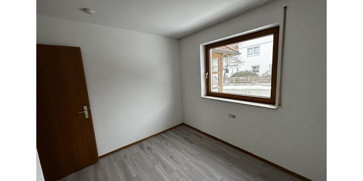 Mehrfamilienhaus, Wohnhaus Blaustein - 7.5 Zimmer, 211 m&sup2;, 519.000&euro; | Angebot:24739983