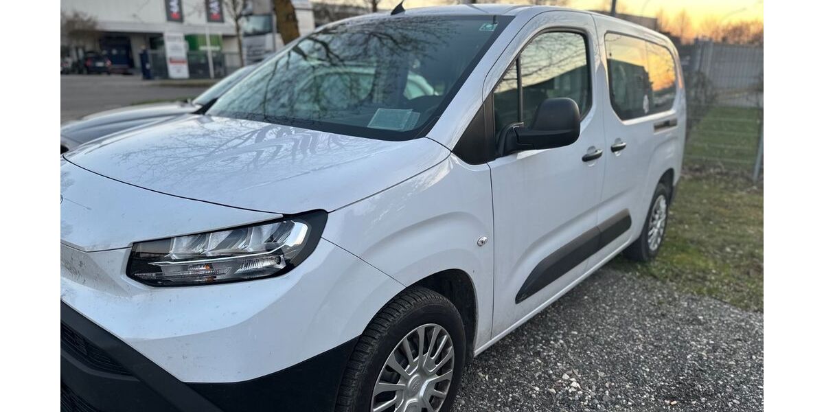 Toyota Proace City 20.500 km 20.999 &euro; Ulm 89079