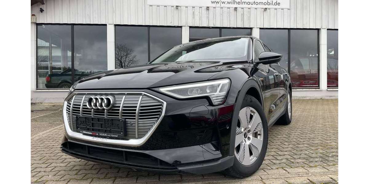 Audi e-tron 29.989 km 27.490 &euro; Neuburg 86476