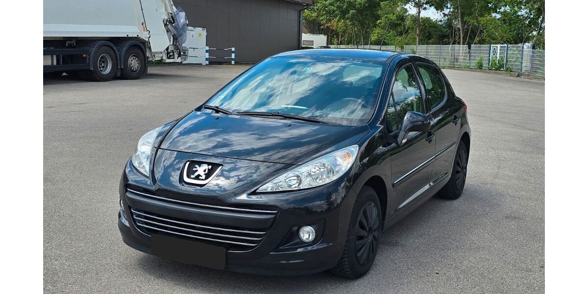 Peugeot 207 94.437 km 3.699 &euro; Neu-Ulm 89231