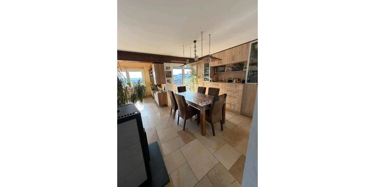 Einfamilienhaus Langenau - 8 Zimmer, 320 m&sup2;, 820.000&euro; | Angebot:25635657