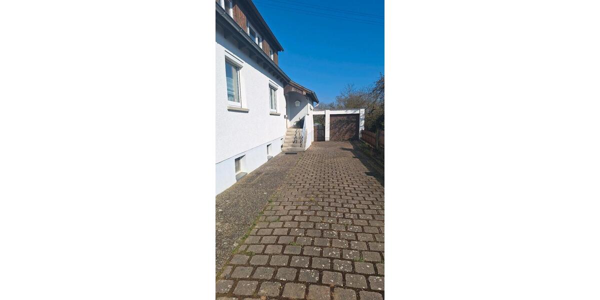 Einfamilienhaus Altheim (Alb) - 7 Zimmer, 180 m&sup2;, 1.680&euro; | Angebot:25888034