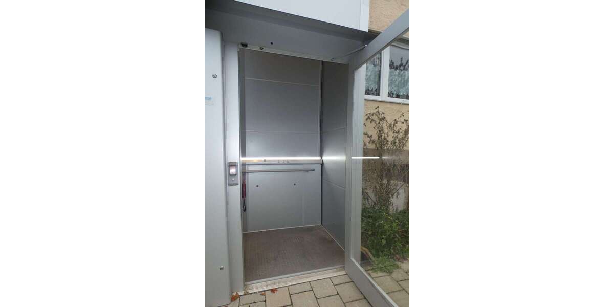 Etagenwohnung Asselfingen - 4 Zimmer, 111 m&sup2;, 185.000&euro; | Angebot:25705547