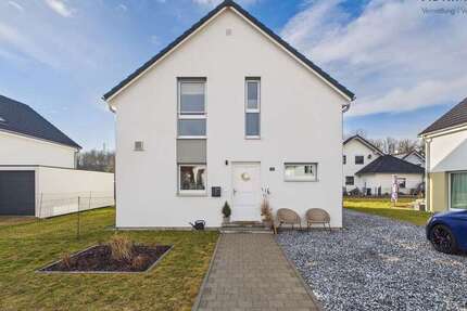 Haus Illertissen - 4.5 Zimmer, 134 m&sup2;, 599.000&euro; | Angebot:25052248