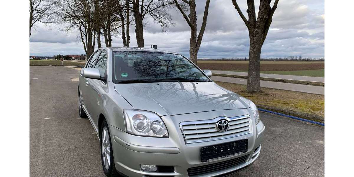 Toyota Avensis 56.000 km 4.700 &euro; Nersingen 89278