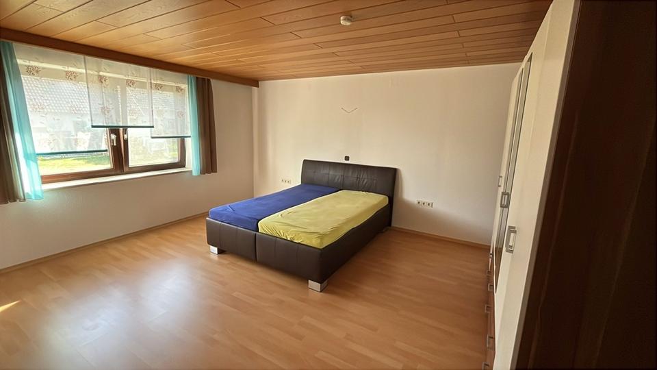 Erdgeschoßwohnung Offingen - 3.5 Zimmer, 130 m&sup2;, 1.100&euro; | Angebot:25255998