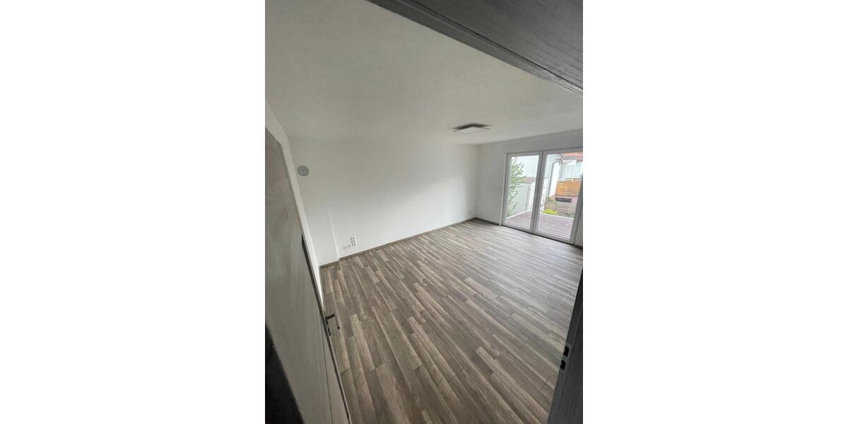 Erdgeschoßwohnung Schelklingen - 2 Zimmer, 65 m&sup2;, 750&euro; | Angebot:25870608
