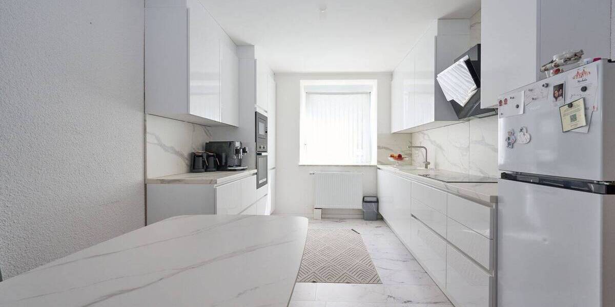 Einfamilienhaus Weißenhorn - 9 Zimmer, 250 m&sup2;, 590.000&euro; | Angebot:26514835