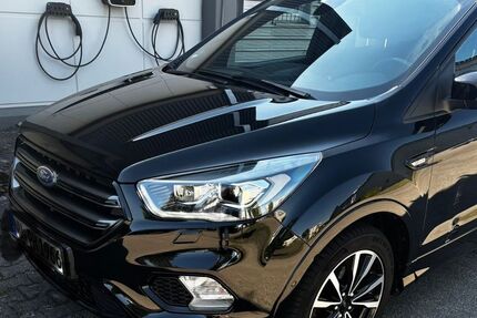 Ford Kuga 98.500 km 10.500 &euro; Elchingen 89275