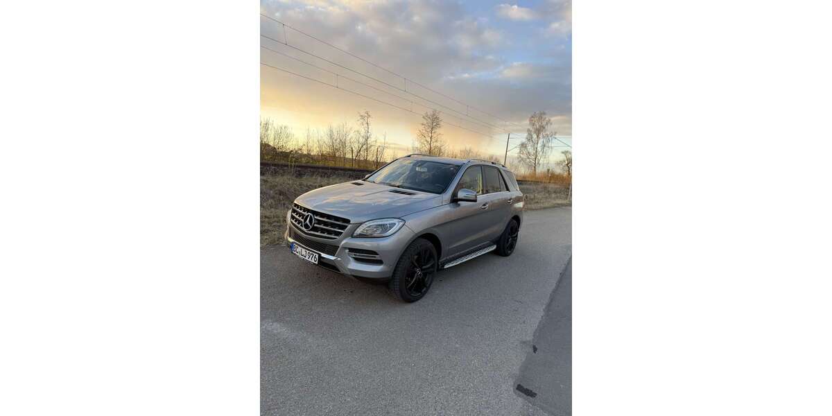 Mercedes-Benz ML 350 146.000 km 24.900 &euro; Laupheim 88471