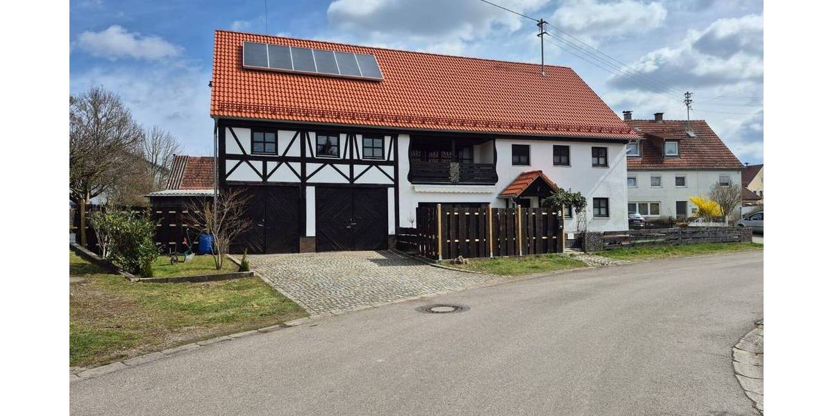 Mehrfamilienhaus, Wohnhaus Oberroth - 8 Zimmer, 244 m&sup2;, 449.500&euro; | Angebot:25687303