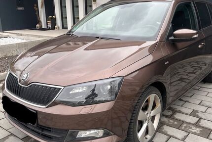 Skoda Fabia 97.000 km 11.990 &euro; Vöhringen 89269