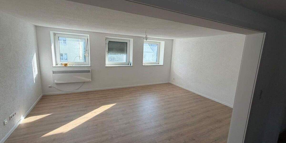 Etagenwohnung Langenau (Albeck) Albeck - 6 Zimmer, 148 m&sup2;, 295.000&euro; | Angebot:25824686
