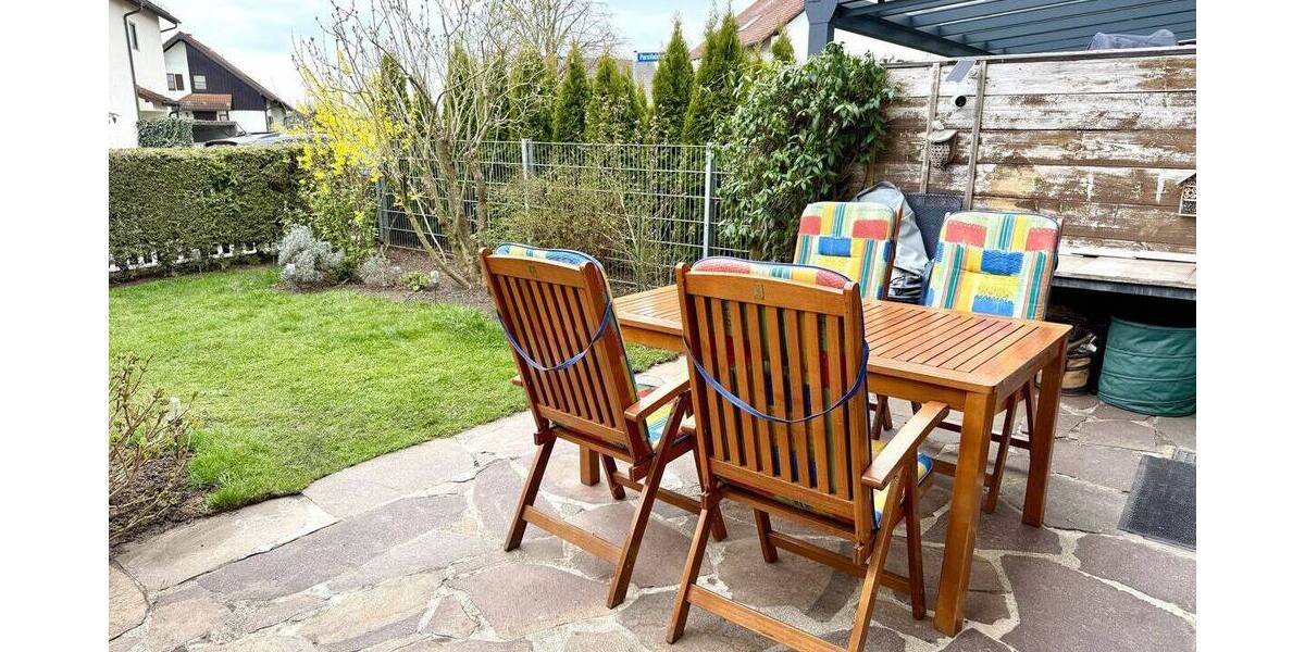 Reihenmittelhaus Weißenhorn - 4 Zimmer, 102 m&sup2;, 450.000&euro; | Angebot:26273150