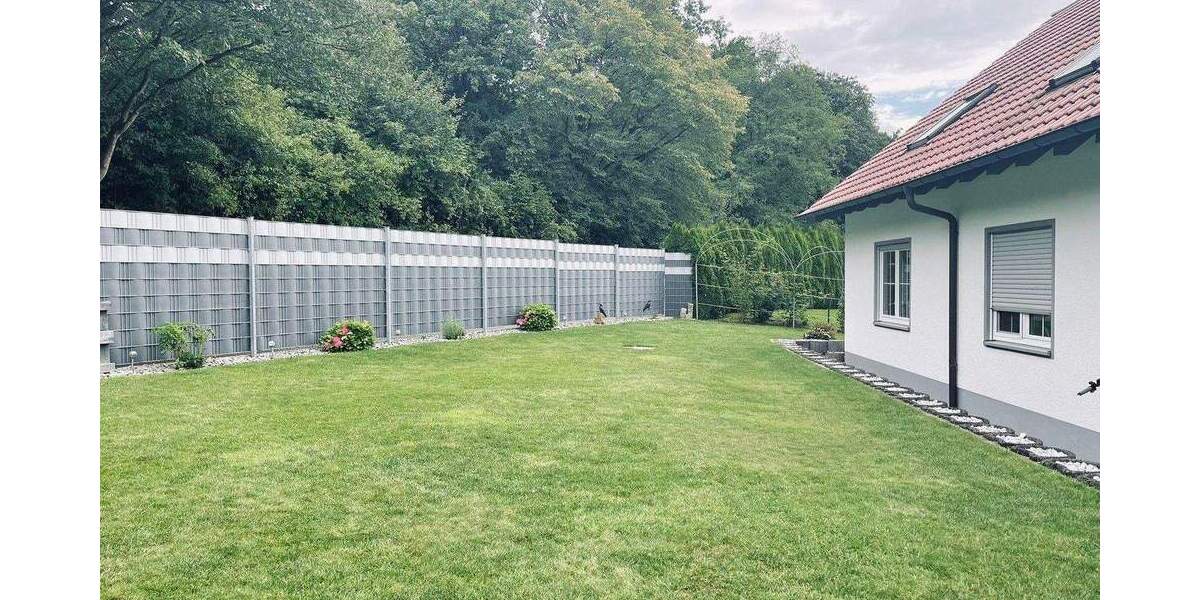 Einfamilienhaus Ulm Donaustetten - 7 Zimmer, 207 m&sup2;, 775.000&euro; | Angebot:25747695
