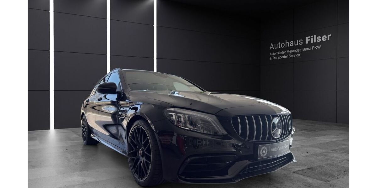 Mercedes-Benz C 63 AMG 18.490 km 62.940 &euro; Laupheim 88471