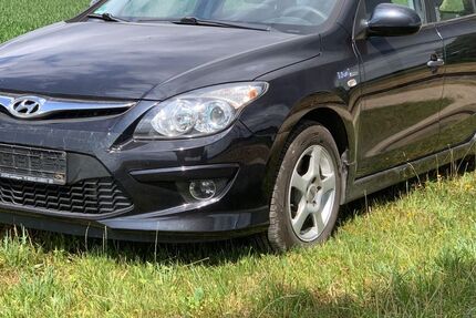 Hyundai i30 251.647 km 2.750 &euro; Kammeltal 89358